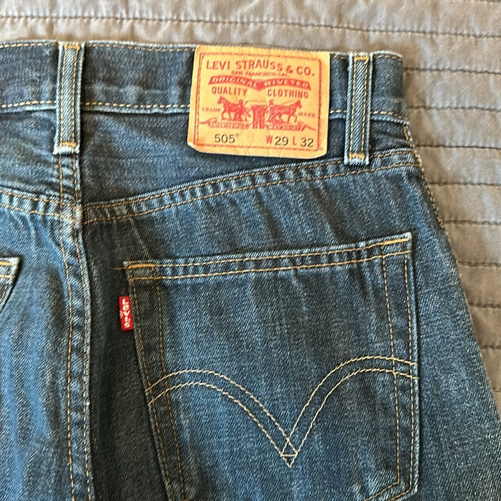 Levi’s Straight Fit 505 29x32
